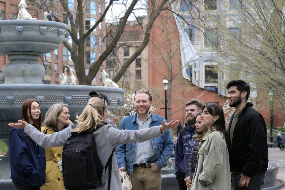 Toronto: City's Greatest Hits Walking Tour - Last Words