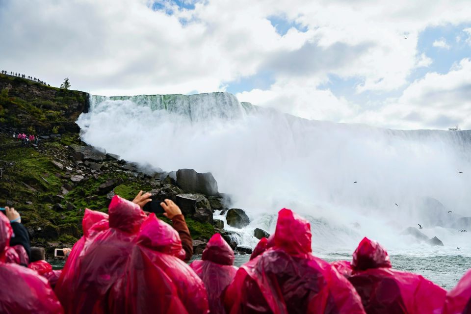 Toronto: Falls Day Tour With Boat Cruise & Niagara-The-Lake - Itinerary