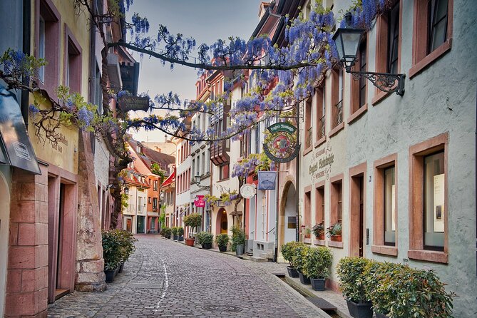 Tour in Italian in Freiburg Im Breisgau - Language Support and Tour Guides