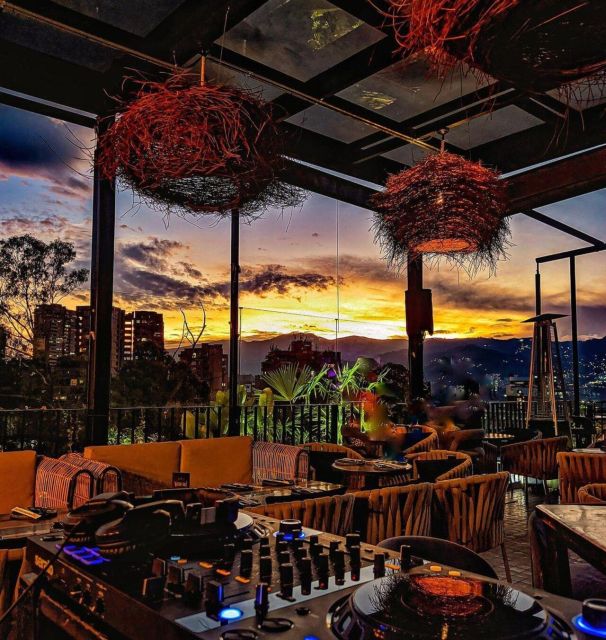 Tour Medellín: Commune13 and Pablo Escobar Rooftop - Customer Review