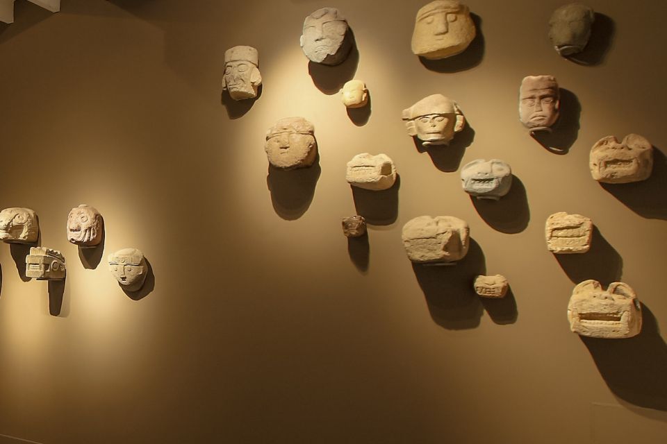 Tour to Larco Museum in Lima - Location and Surroundings