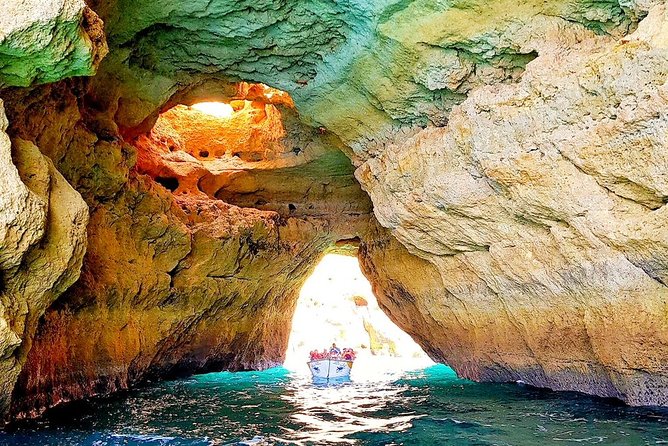 Traditional Tour - Benagil Cave - Tour Inclusions