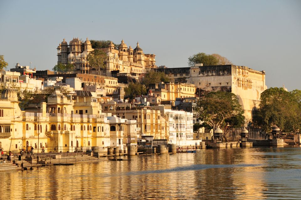 Udaipur: Private Transfer From Airport to Hotel - Location Details