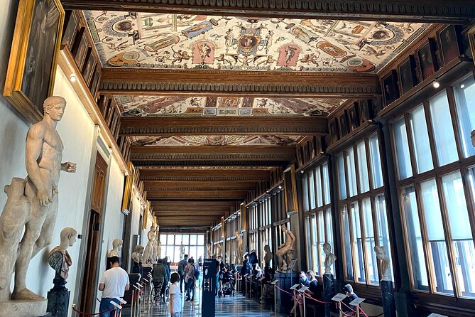 Uffizi Gallery Private Tour With Skip the Line Ticket - Inclusions and Headsets