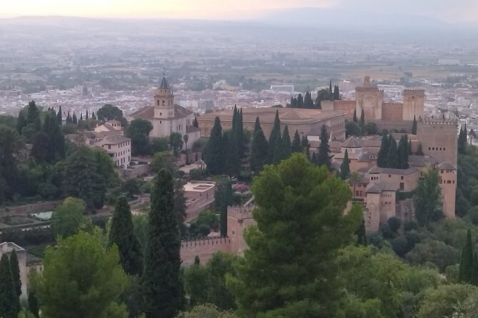 Urban Hiking, Dehesa Del Generalife. Around the Alhambra. Granada - Additional Information and Policies