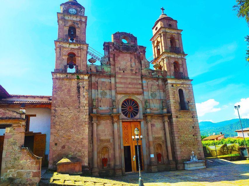 Valle De Bravo: Half-Day Guided City Tour by Van - Common questions