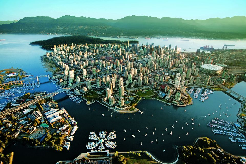 Vancouver: City Tour and Capilano Suspension Bridge Ticket - Customer Experiences