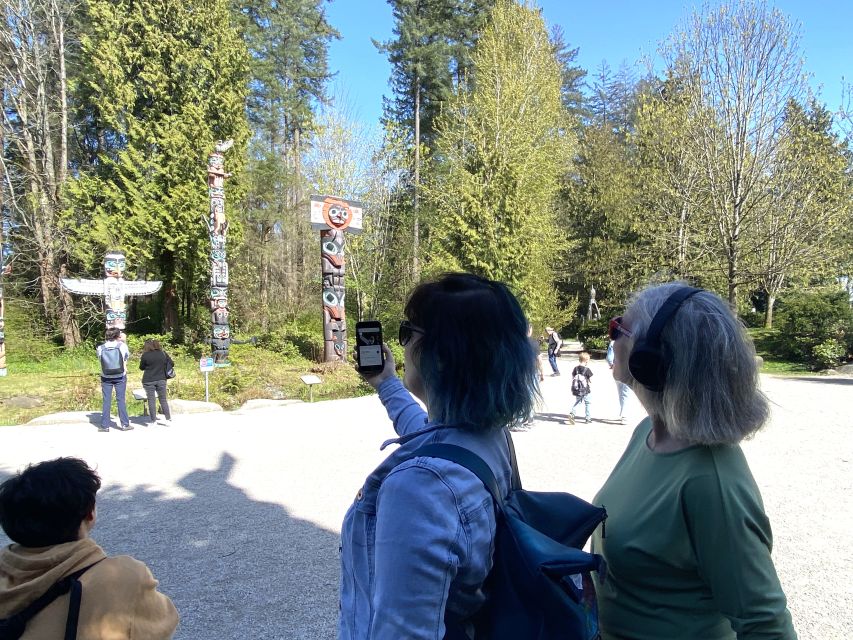 Vancouver: Self-Guided Smartphone Tour of Stanley Park - Important Tips