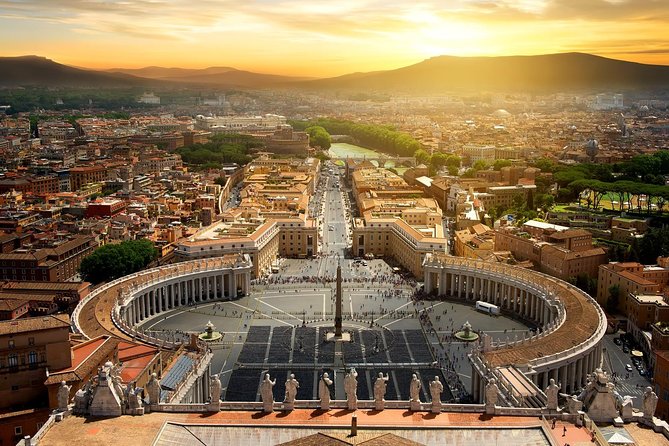 Vatican Highlights Tour With Sistine Chapel Skip-The-Line Entry - Traveler Services and Reviews Summary