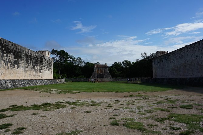 VIP Chichen Itza Private Tour - Luxury Car - Operator Information