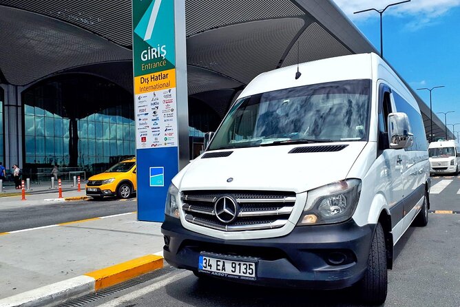 VIP Daily Transfer From the Istanbul Airport to Istanbul City - Directions