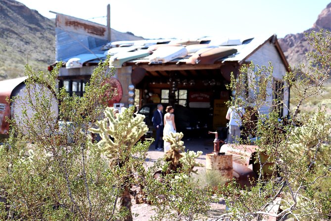 VIP Ghost Town Gold Mine Tour, Hoover Dam Small Group Tour From Las Vegas - Tour Guides