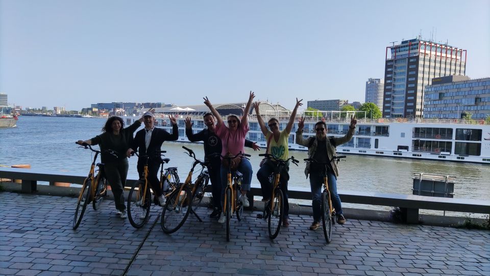 Visit Amsterdam by Bike in French - Tour Details and Itinerary