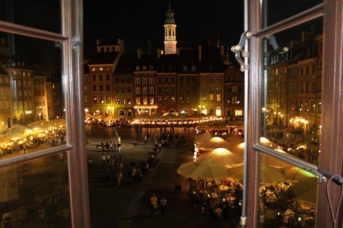 Warsaw Old Town With Royal Castle Royal Route: SMALL GROUP /Inc. Pick-Up/ - Common questions