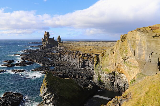 West Iceland: Exclusive Day Tour of Snaefellsnes Peninsula - Local Cuisine Experience