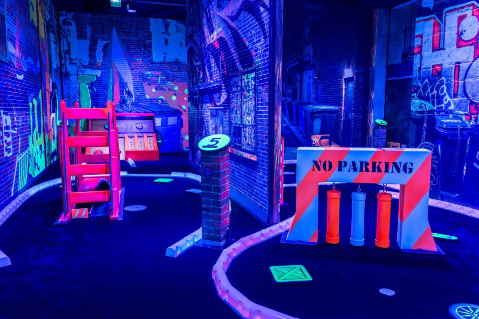 Woop! Glow Golf: Maribor - Get Ready for a Colorful Golfing Experience