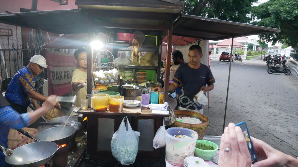 Yogyakarta Evening Street Food Walking Tour! - Taste Experiences