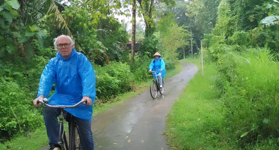 Yogyakarta: Village Cycling Tour Feel Real Local Atmosphere - Cultural Immersion