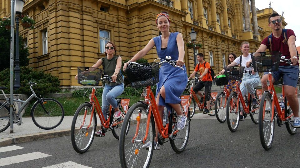 Zagreb: 3–Hour Classic Bike Tour - Common questions