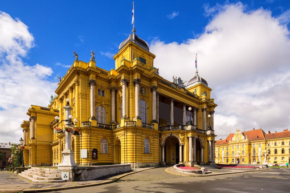 Zagreb: Highlights Self-Guided Scavenger Hunt & Tour - Important Information