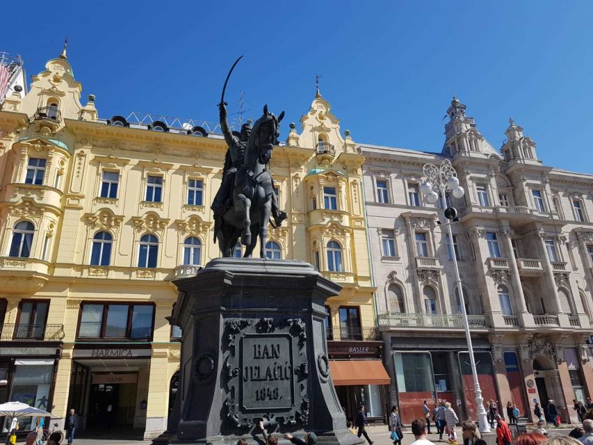 Zagreb: Small-Group Walking Tour With Funicular Ride - Tour Itinerary