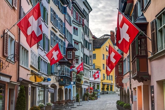 Zurich Small-Group Walking Tour With a Local Guide - Tour Experience Highlights