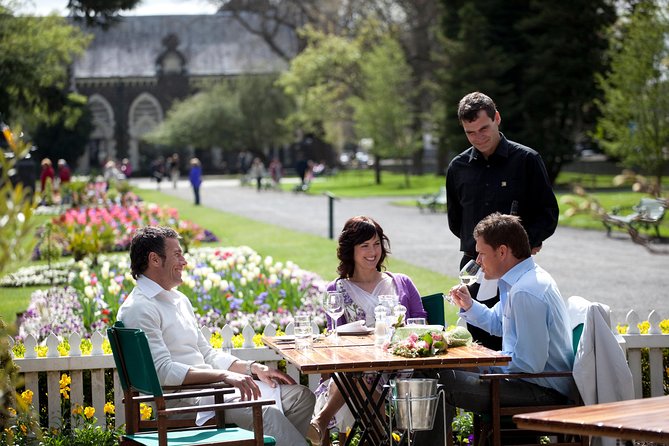 2 Day West Coast Glaciers and TranzAlpine Train: Christchurch to Queenstown - Meals and Dining