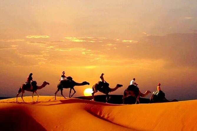 2 Days Luxury Tour to Merzouga Desert From Fez With Small Group - Small Group Experience