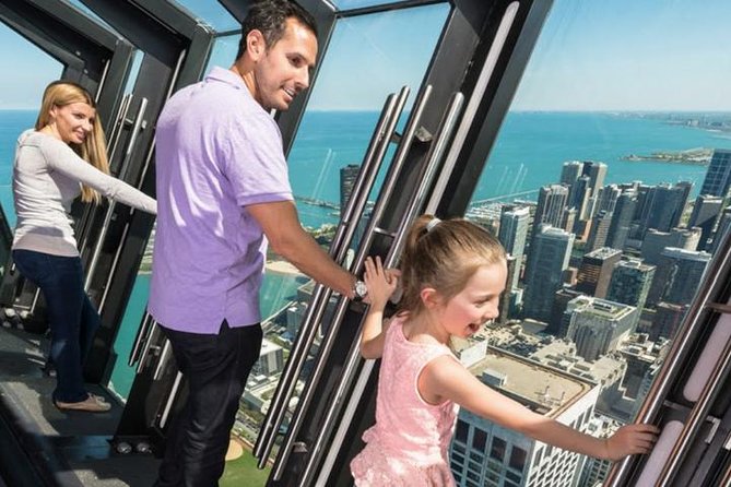 360 CHICAGO Observation Deck Admission - Sunset Views and Services