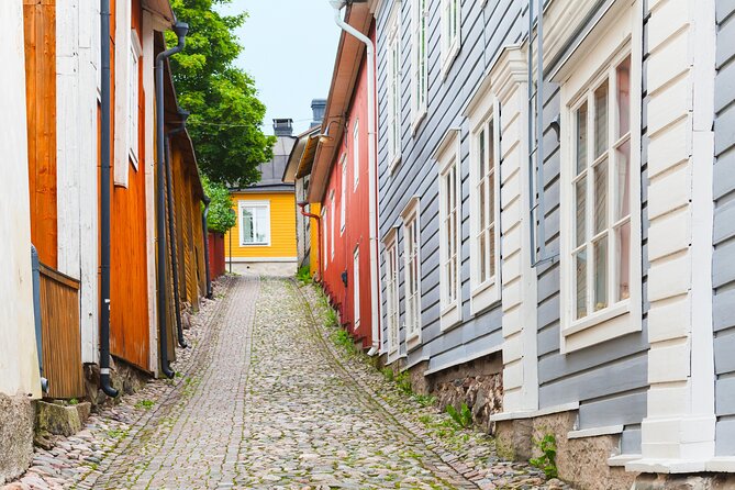 A Beautiful Walk in Porvoo'S Streets - Last Words