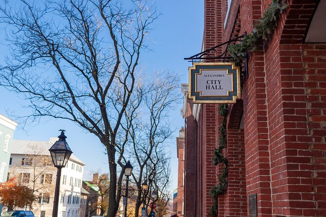 A Guided Walking Tour Through Historic Old Town Alexandria - Tour Last Words