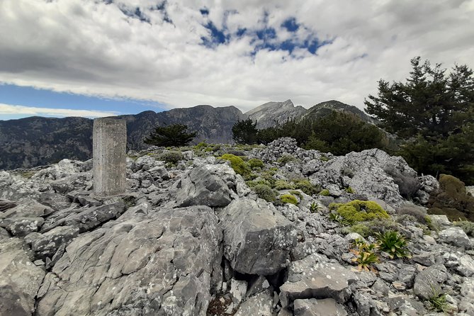 AGIA ROUMELI-PAPOURA Peak, Hike Adventure - Booking Information