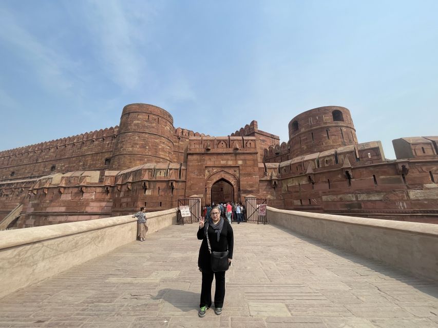 Agra: Taj Mahal, Agra Fort, & Baby Taj Tour With Entry Fees - Lunch and Sightseeing