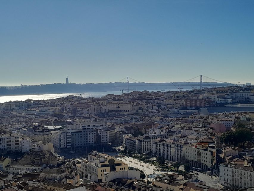 Alfama Tour : Lisbon Old Town With Electric Tuk Tuk - Common questions