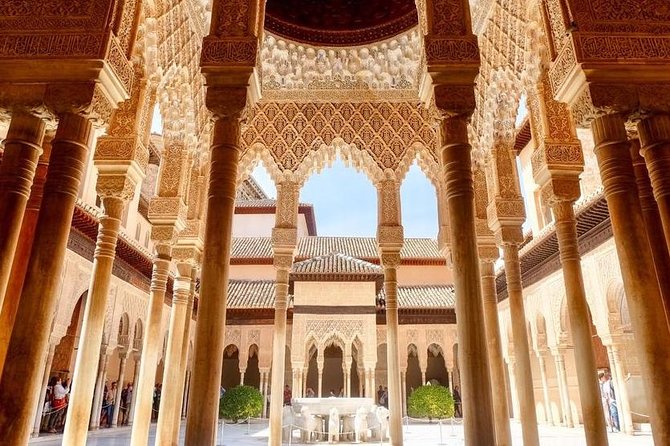 Alhambra: Nasrid Palaces & Generalife Ticket With Audioguide - Granada Tour Highlights