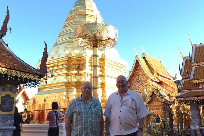Alms and Wat Phra That Doi Suthep Private Chiang Mai Tour - Reviews and Ratings Analysis