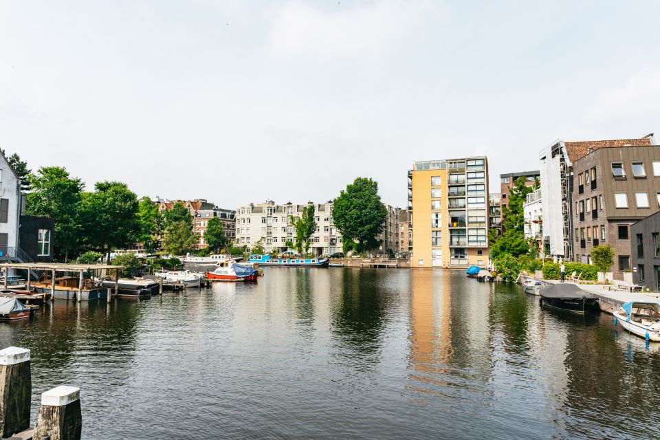 Amsterdam: Guided Bike Tour of Central Amsterdam - Inclusions and Ratings