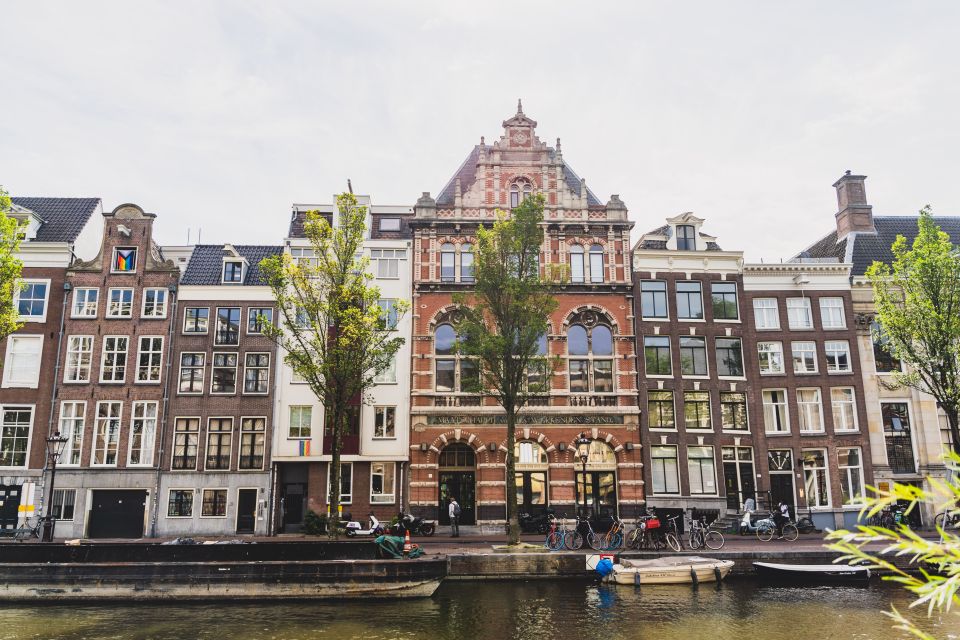 Amsterdam: Walking Tour With Dutch Pancake Lunch - Booking Information