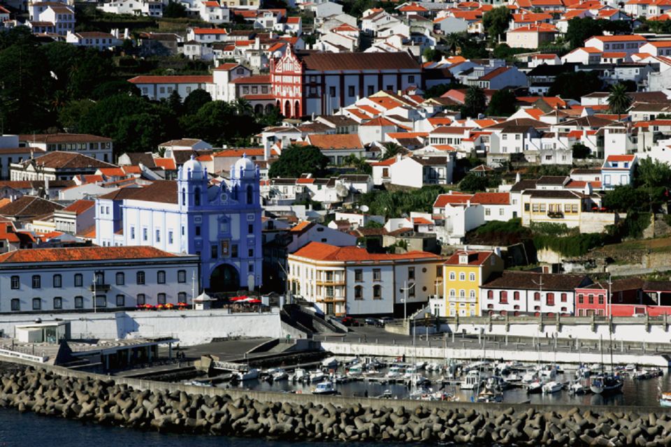 Angra Do Heroísmo: Walking Tour With Local Pasty and Coffee - Meeting Point Information