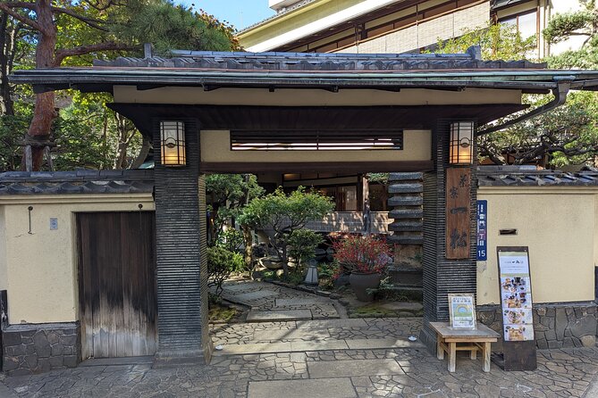 Asakusa: Traditional Exquisite Lunch After History Tour - Discovering Asakusas Rich History