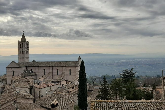 Assisi Full Day Tour Including St Francis Basilica and Porziuncola - Sanctuary of Saint Damiano