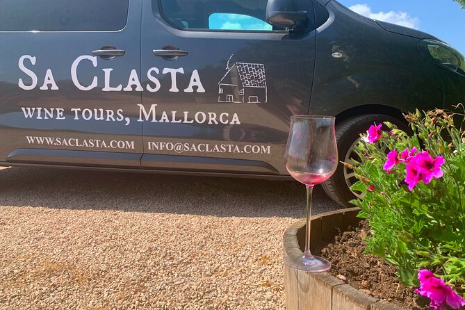 At Clasta Wine Tours, Mallorca - About Clasta Wine Tours