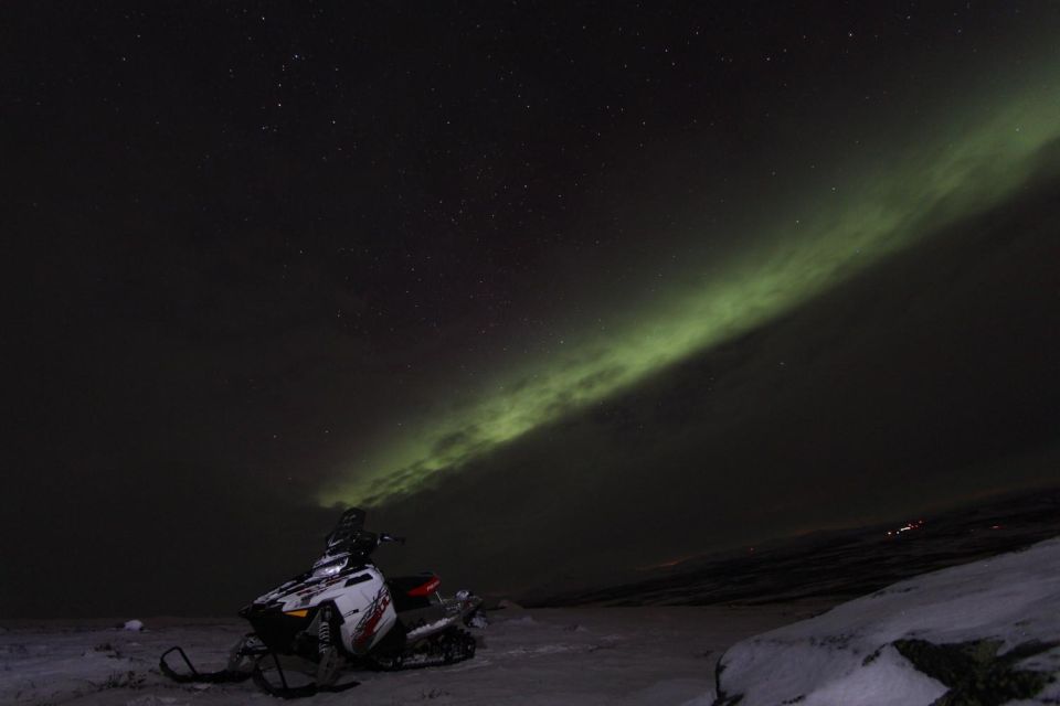 Aurora Hunt on Snowmobile - Small Groups - Activity Highlights