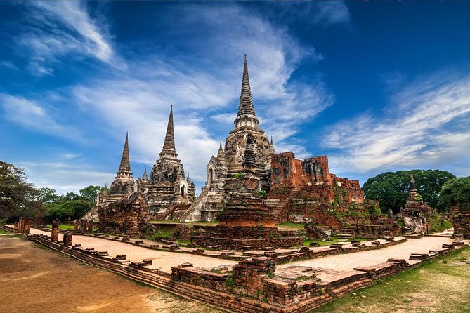 Ayutthaya by Grand Pearl River Cruise From Bangkok With Lunch on Board(Sha Plus) - Common questions