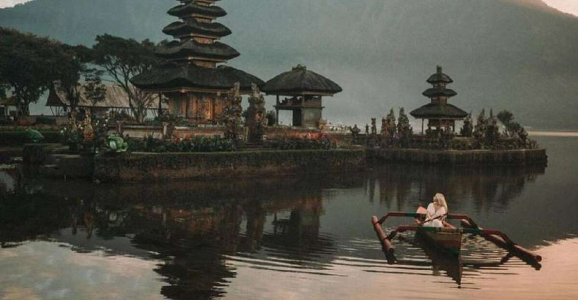 Bali: Best of Ulun Danu Bratan and Tanah Lot Temple Tour - Tanah Lot Temple