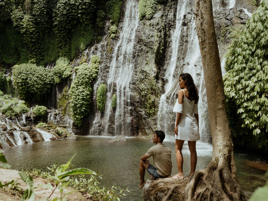 Bali : North Bali Instagramable, Gate, Waterfall, & More - Ulundanu Bratan Lake Temple: Sacred Serenity