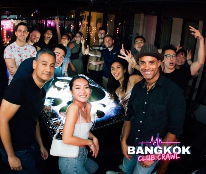 Bangkok: Bar & Club Crawl Experience - Customer Experience