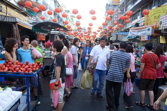 Bangkok City Group & Guided Half Day Tour With Lunch - Common questions