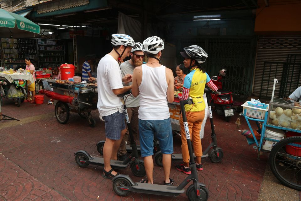 Bangkok: E-Scooter, Local Sights, and Street Food Tour - Customer Reviews