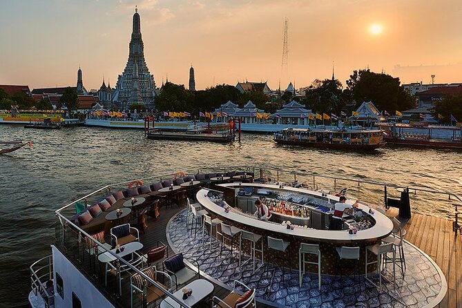 Bangkok: Saffron Luxury Dinner Cruise on the River of Kings - Overall Atmosphere and Unique Features
